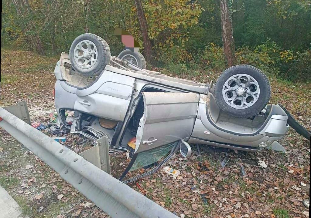 В ДТП на трассе в Сочи два человека погибли